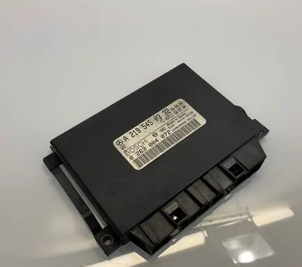 Mercedes-Benz CLS C219 Parking PDC control unit/module A2195450332 0263004072 1039E00908
