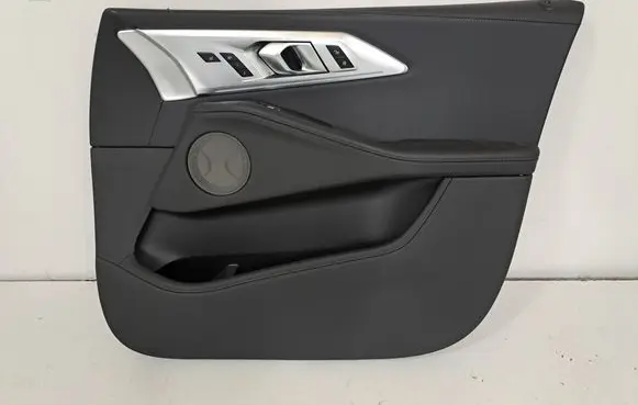 BMW XM Front door card panel trim 5A68668 5A686C4