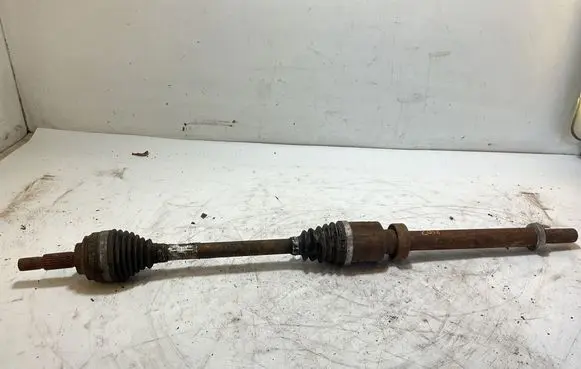 Renault Clio IV Front driveshaft 39109101R