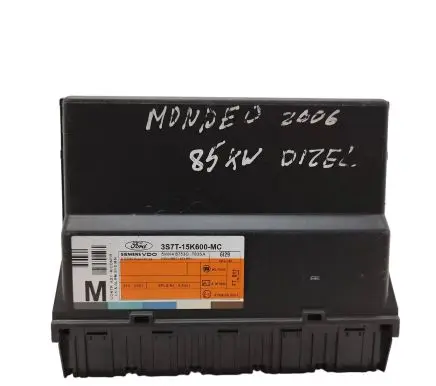 Ford Mondeo Mk III Comfort/convenience module 3S7T15K600MC 5WK48753G 5WK48862