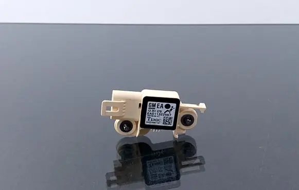 Opel Zafira B Airbag deployment crash/impact sensor 343149712 13251078 EA011322567