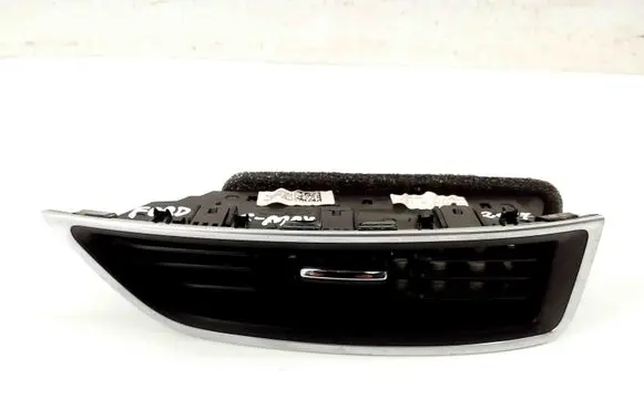 Ford S-MAX Dashboard air vent grill cover trim EM2B19C68