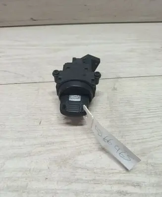 BMW 5 E60 E61 Ignition lock 6954722 10862540