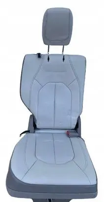 Chrysler Pacifica Front driver seat EDDWQWDWW