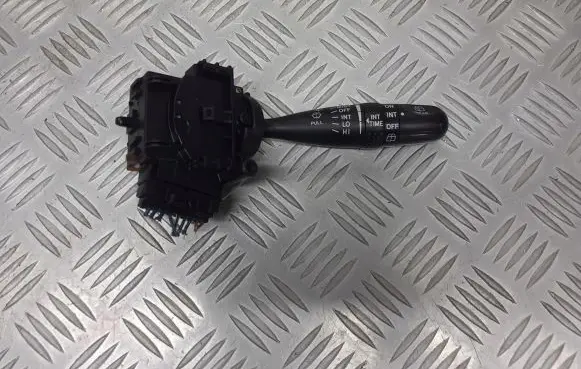 Toyota Corolla E120 E130 Wiper control stalk 173647