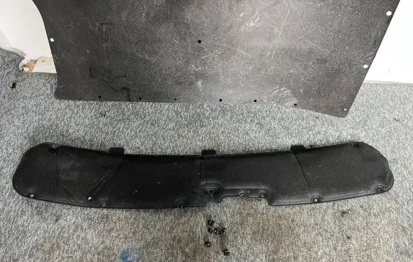 Peugeot Expert Engine bonnet/hood sound/heat insulation 