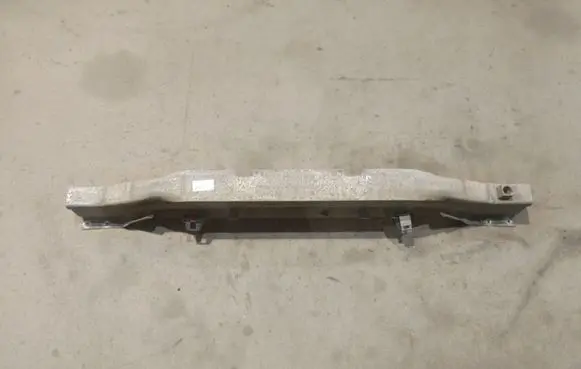 Opel Astra H Rear beam
