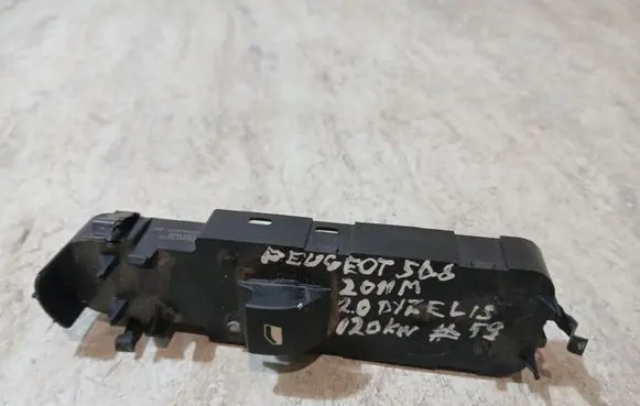 Peugeot 508 Electric window control switch 96661102XT
