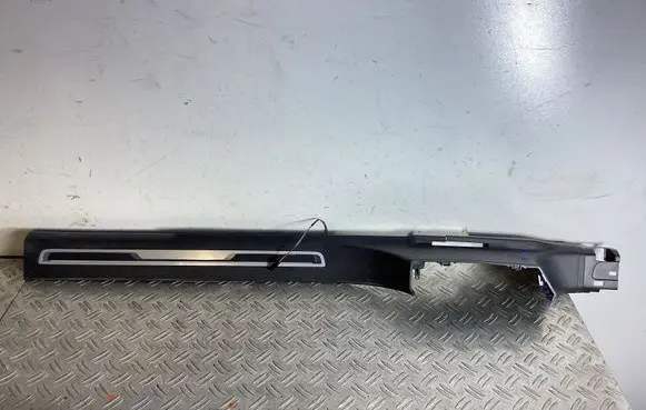 Volkswagen Tiguan Front sill trim cover 5NA853369