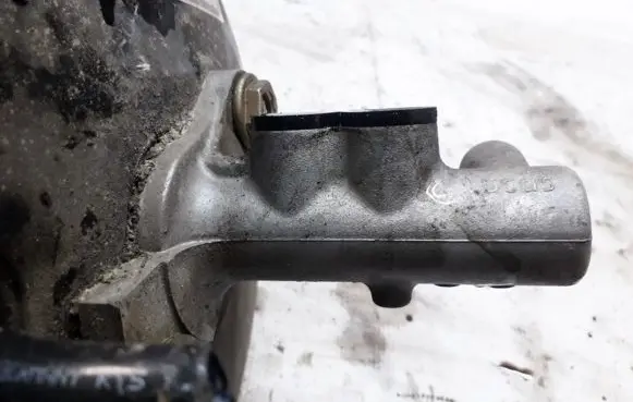 Audi A4 S4 B5 8D Master brake cylinder