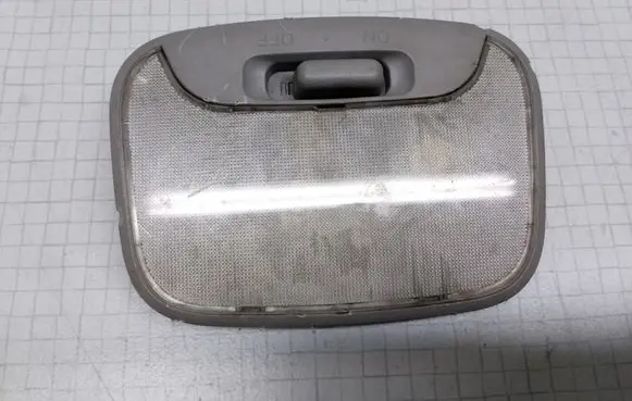 Mitsubishi Space Wagon Interior lighting switch MR190205
