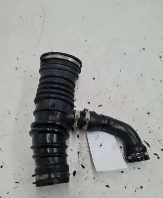 Ford C-MAX I Air intake hose/pipe
