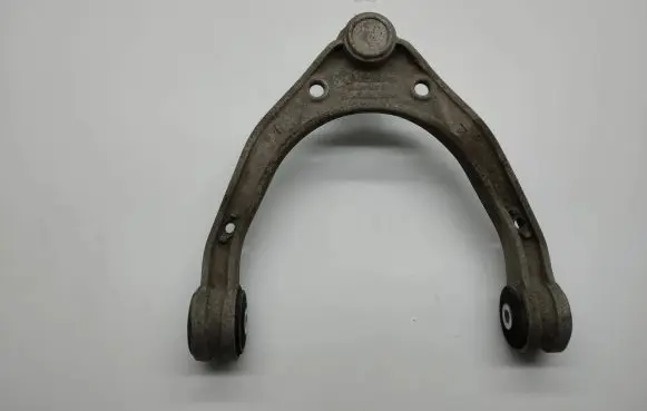 Audi Q7 4L Front lower control arm/wishbone 7L0407047B