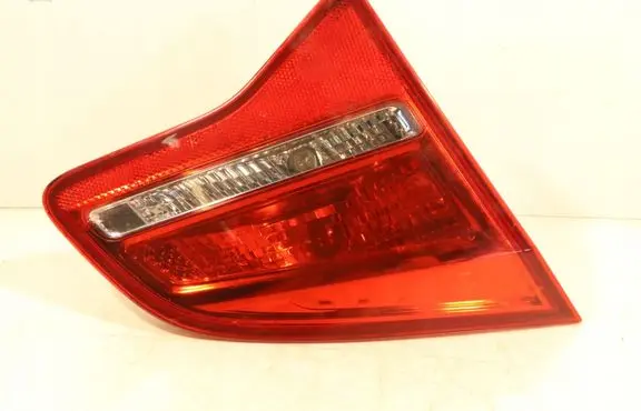 Opel Meriva B Rear/tail lights 21620101