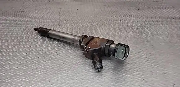 Volvo V50 Fuel injector 9657144580 10944875