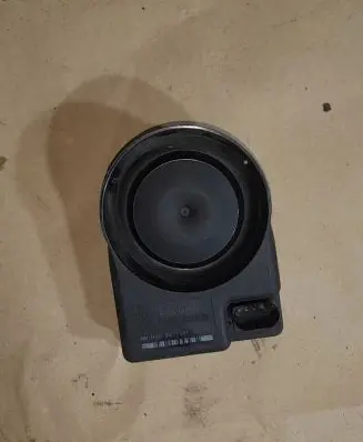 Audi A6 S6 C6 4F Alarm system siren 1K0951605C 1005V00327