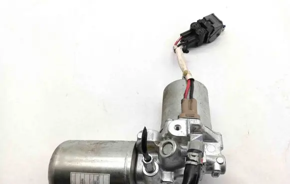 Toyota C-HR I Vacuum pump 4707047070
