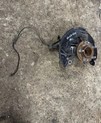 Ford Escape III Front wheel hub LX6C3K171A2A