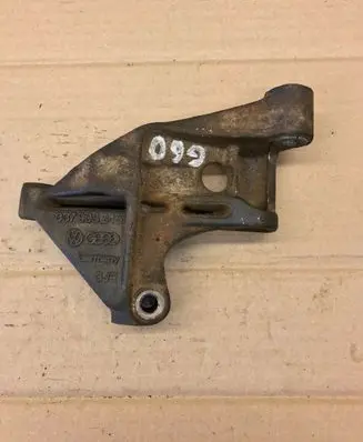 Generator/alternator bracket