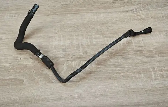 Audi A6 C7 Breather/breather pipe/hose 04L129979A