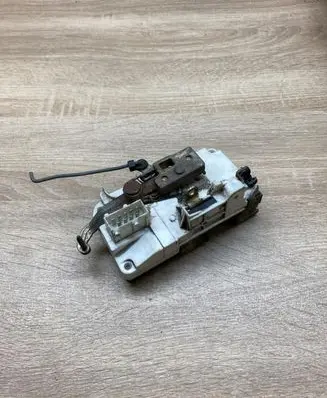 Front door lock