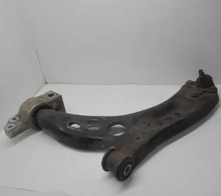 Volkswagen PASSAT B7 Front lower control arm/wishbone 1K0407165C