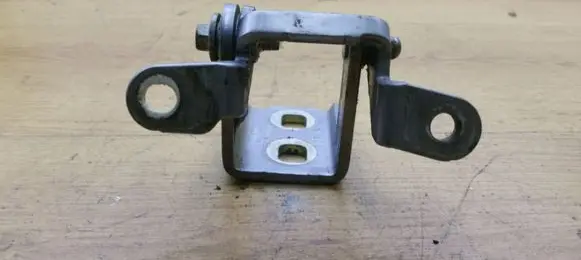 Opel Insignia A Rear door upper hinge