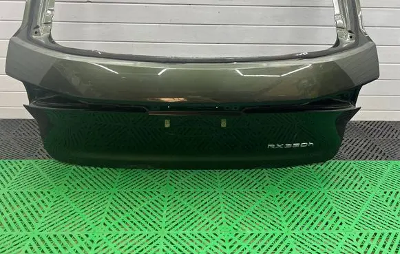 Lexus RX 330 - 350 - 400H Tailgate/trunk/boot lid 