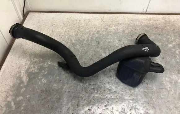 Audi A4 S4 B8 8K Intercooler hose/pipe 8K0145673AC