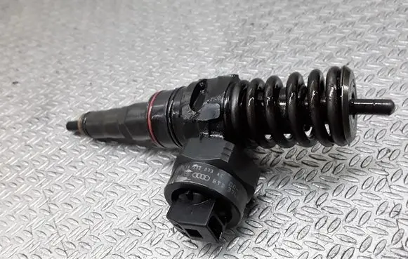 Ford Galaxy Fuel injector 038130073AC