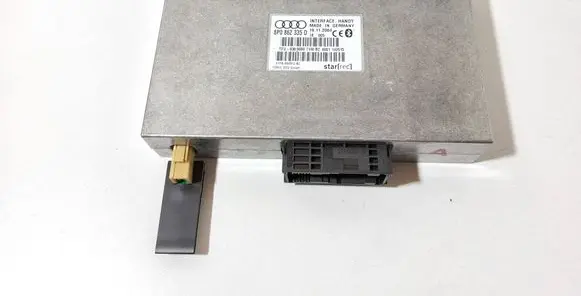 Audi A4 S4 B7 8E 8H Bluetooth control unit module 8P0862335D 31YR00051CC2