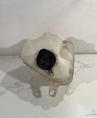 Toyota Prius (XW20) Windshield washer fluid reservoir/tank 060851145