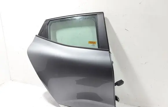 Renault Clio V Rear door 821002860R