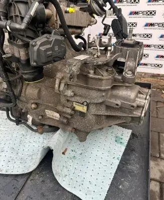 Mini Cooper Countryman R60 Manual 5 speed gearbox 9810109