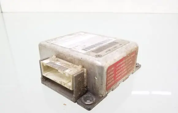 Audi A4 S4 B5 8D Airbag control unit/module 8A0959655A 0285001086