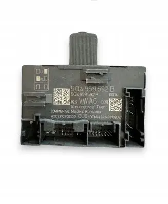 Audi A4 S4 B8 8K Door control unit/module 5Q4959592B