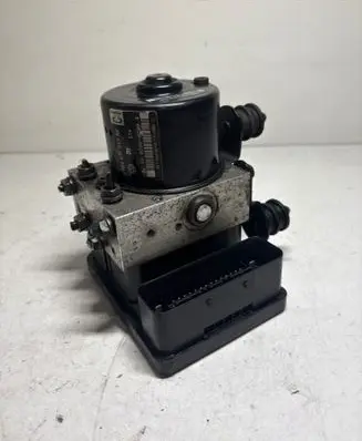Skoda Octavia Mk2 (1Z) ABS Pump 1K0907379AC 1K0614517AE