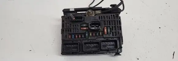 Peugeot 407 Fuse module 9656005580 BSML0100 S118983001H