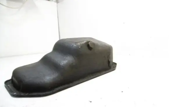 Volkswagen Polo II 86C 2F Oil sump 030103601