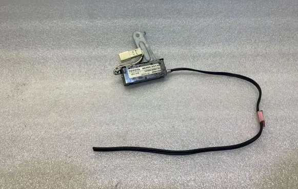 Toyota Avensis T250 Antenna control unit 8630005130 1410009490C101 SB901598