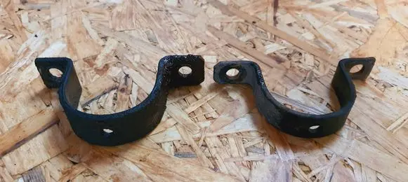 Opel Vectra B Steering rack mounting bracket 