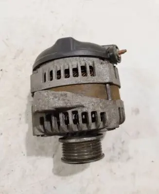 Toyota Yaris Generator/alternator 270600n040