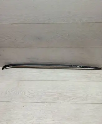 Volkswagen Touran II Windshield trim 1T0854328E