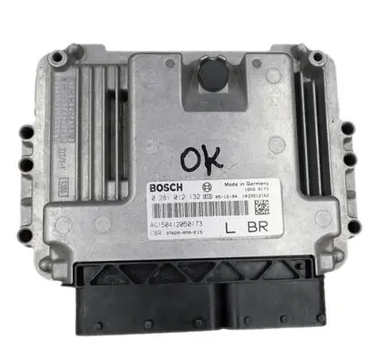 Honda CR-V Engine control unit/module 0281012132 37820RMAE15
