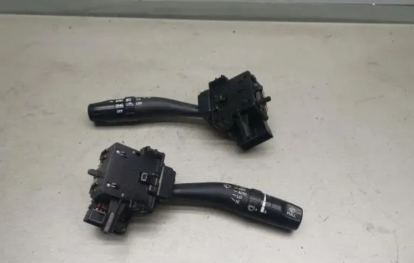 KIA Magentis Wiper turn signal indicator stalk/switch 202004726 202004729