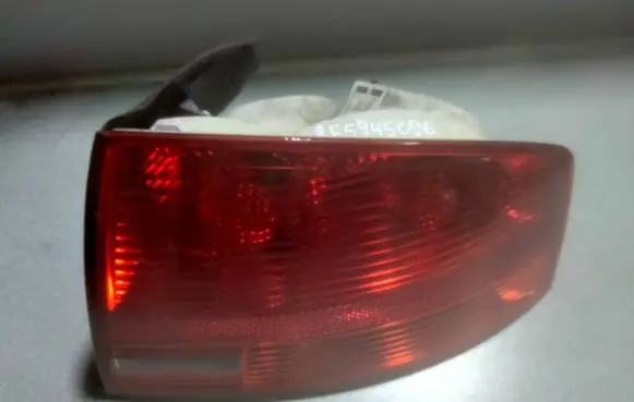Audi A4 S4 B6 8E 8H Rear/tail lights 8E5945096