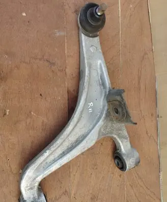 Infiniti EX Rear control arm
