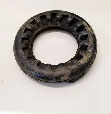 Ford Focus Front coil spring rubber mount AV615599DD
