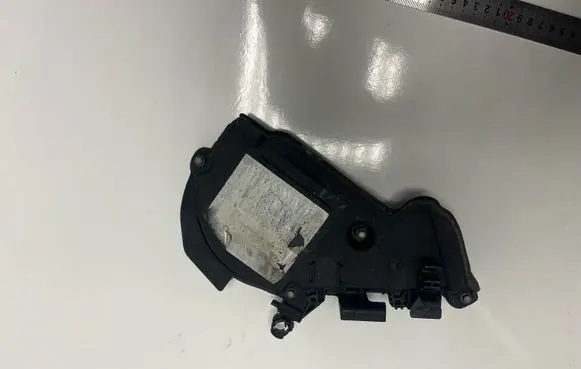 Citroen Berlingo Timing belt guard (cover) 9805237280