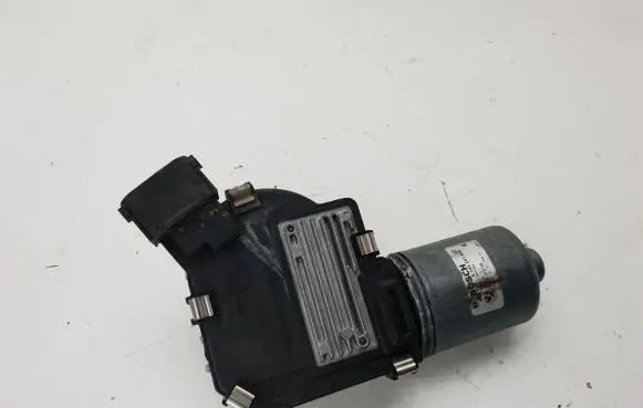 BMW 7 E65 E66 Front wiper linkage and motor 6976728 0390241868